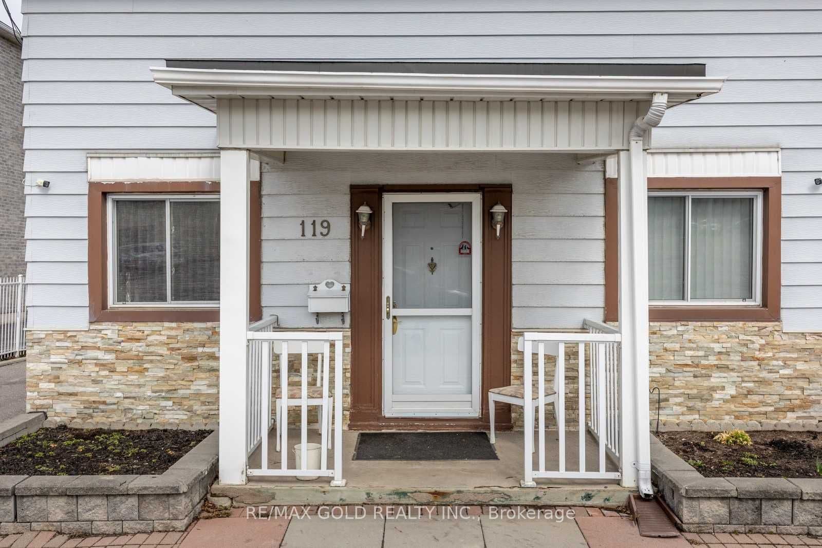 119 Celina Street, Oshawa, ON L1H 4N3