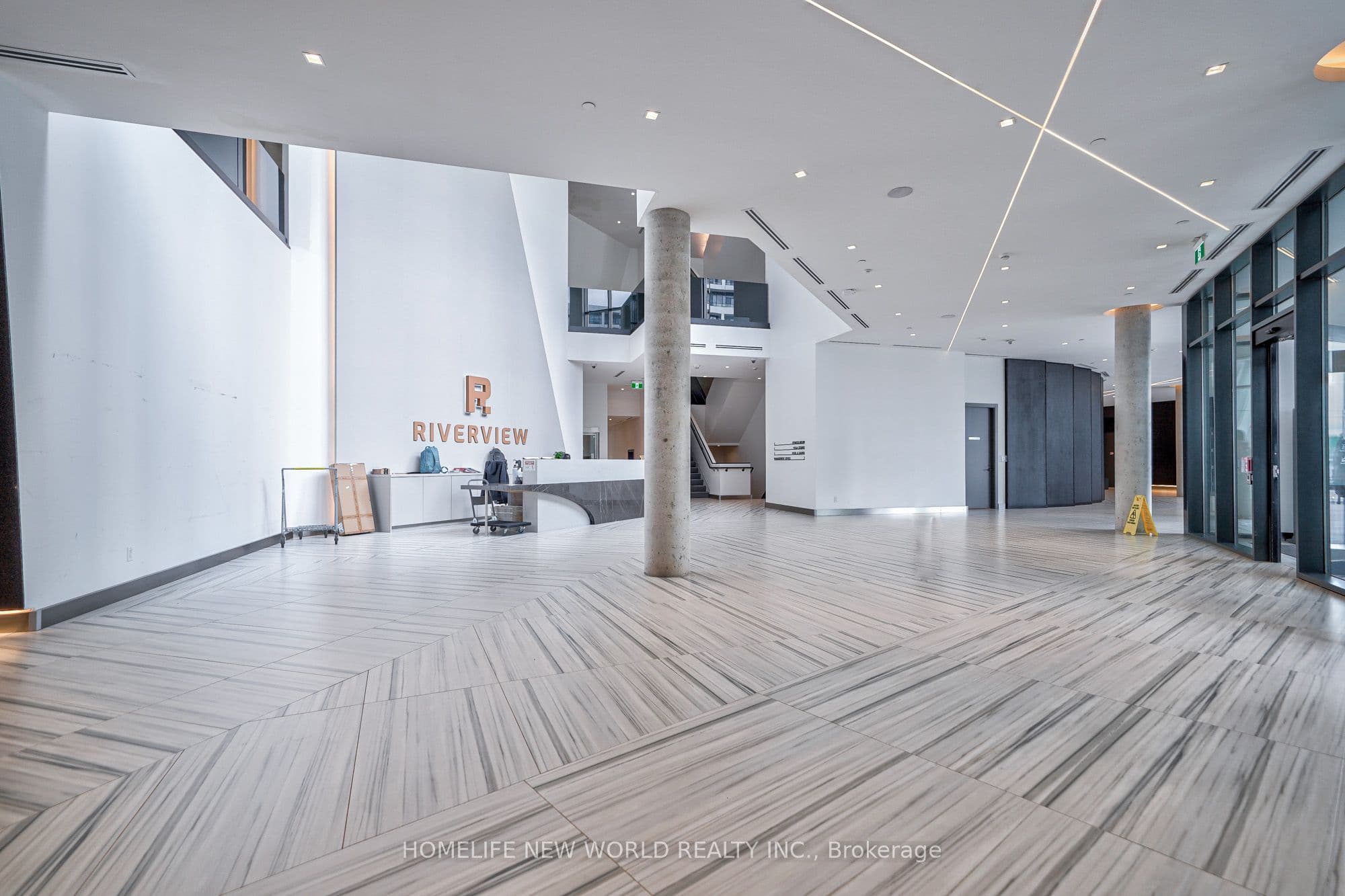 18 Water Walk Drive 3905, Markham, ON L3R 6L5