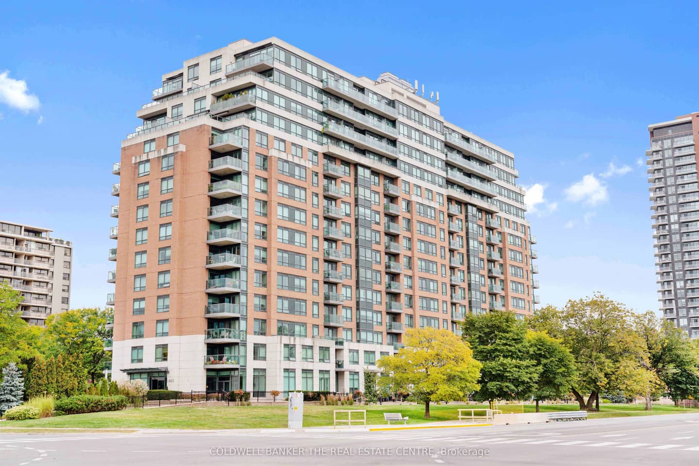 1403 Royal York Road 711, Toronto, ON M9P 0A1