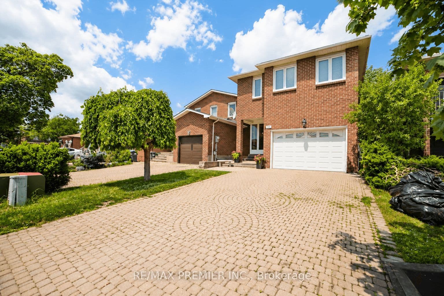 55 Deerpark Crescent, Brampton, ON L6X 2T6