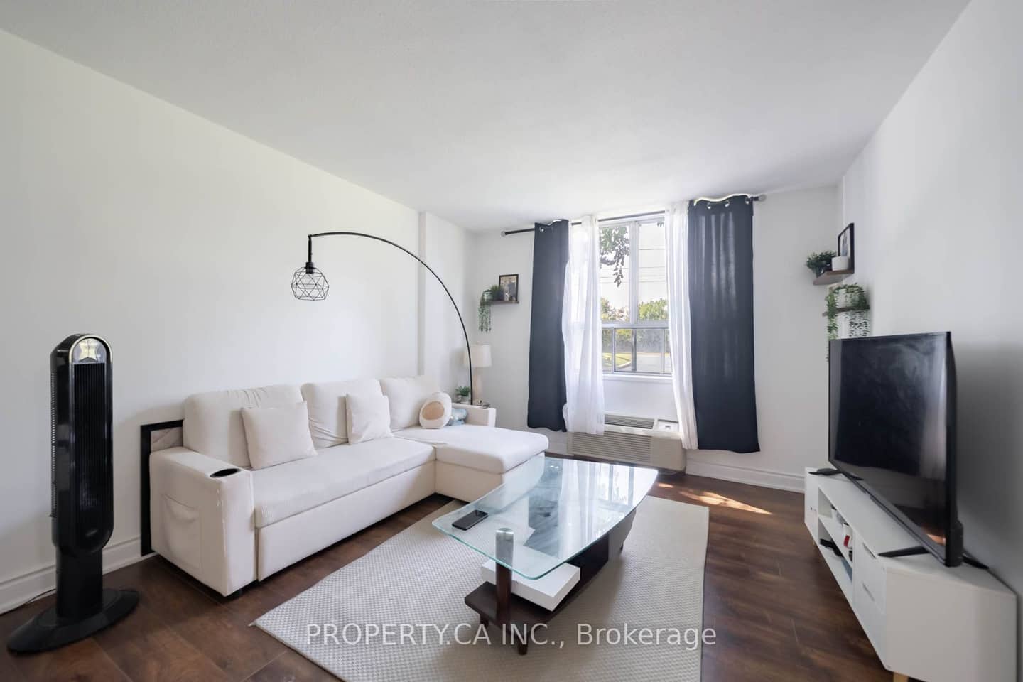 2835 Islington Avenue 107, Toronto, ON M9L 2K2