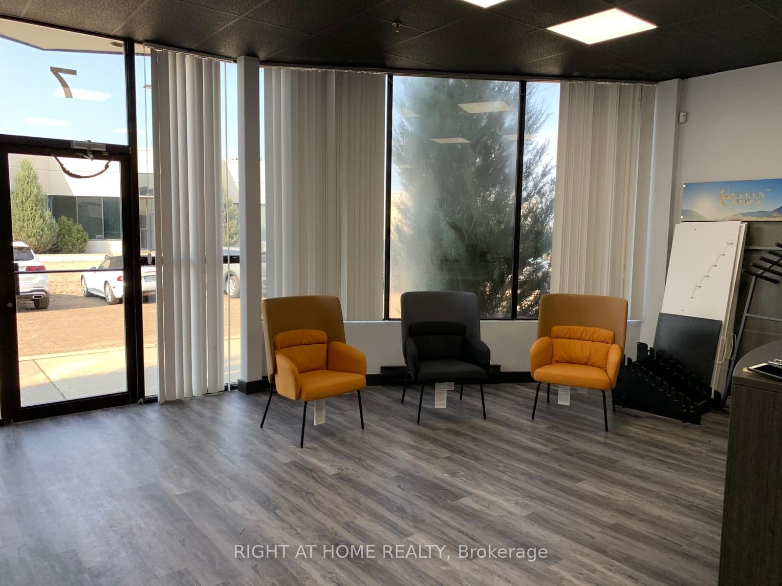 2650 Meadowvale Boulevard 7, Mississauga, ON L5N 6M5