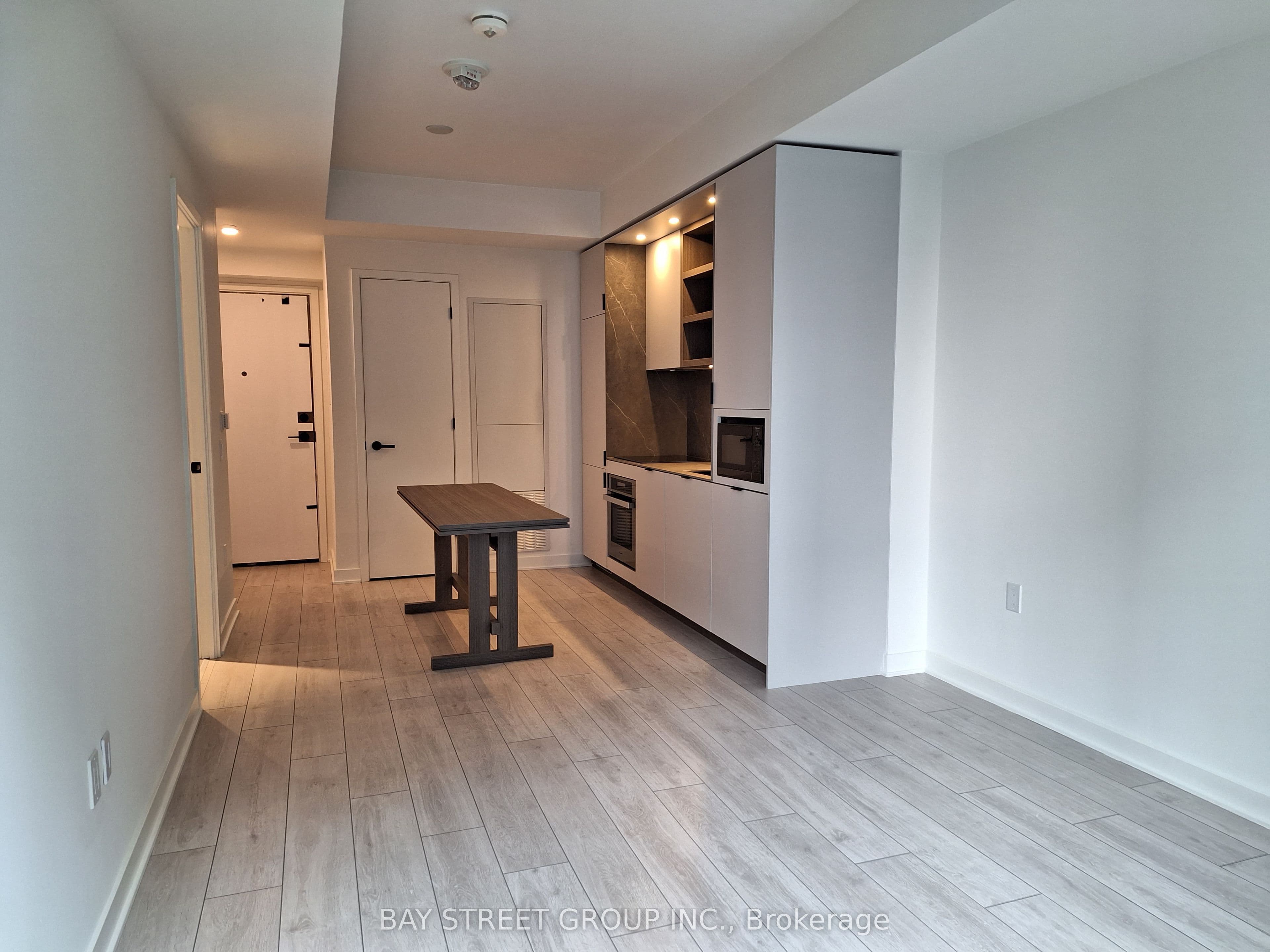 55 Charles Street E 4408, Toronto, ON M4Y 0J1