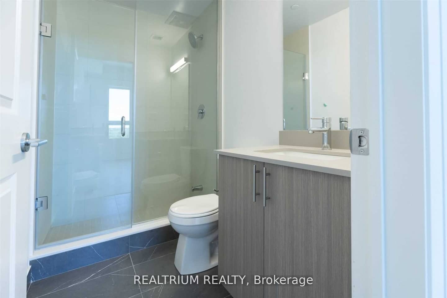 9700 Ninth Line 502, Markham, ON L6B 1A8