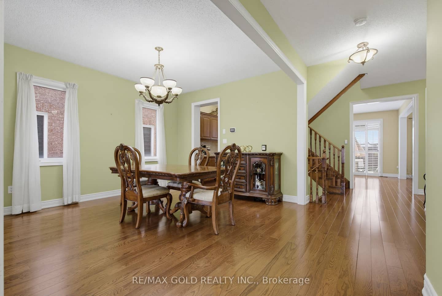34 Lexington Road, Brampton, ON L6P 2B6