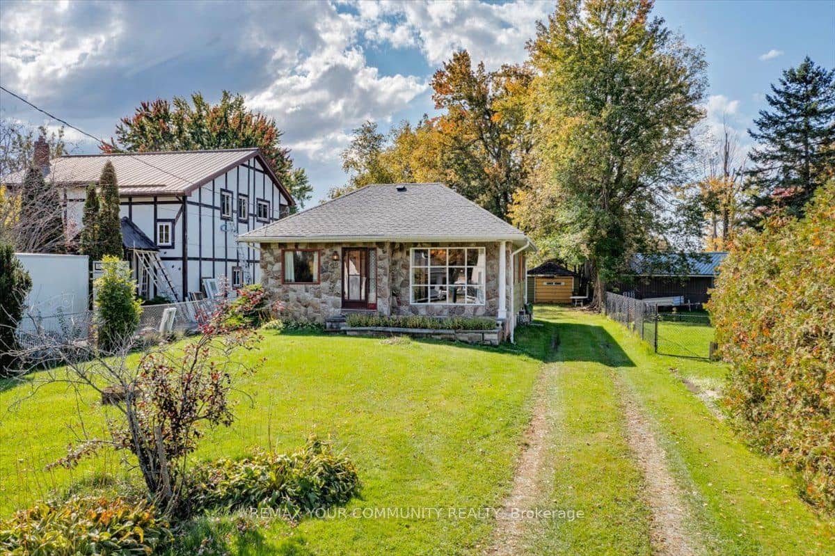 48 Isle Vista Drive, Georgina, ON L0E 1N0