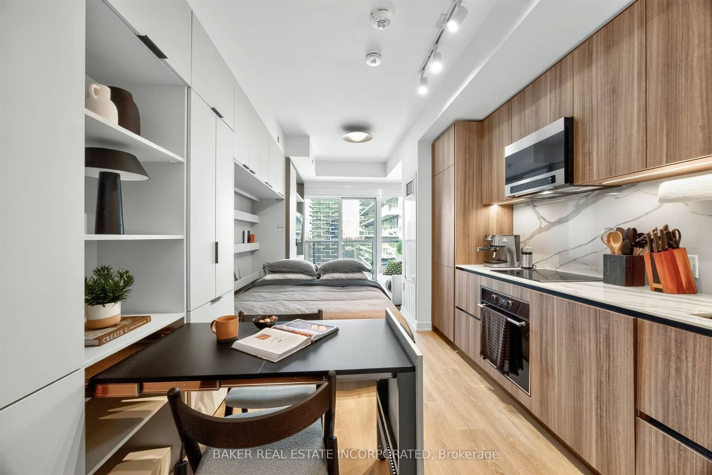 127 Broadway Avenue 3203, Toronto, ON M4P 1V3