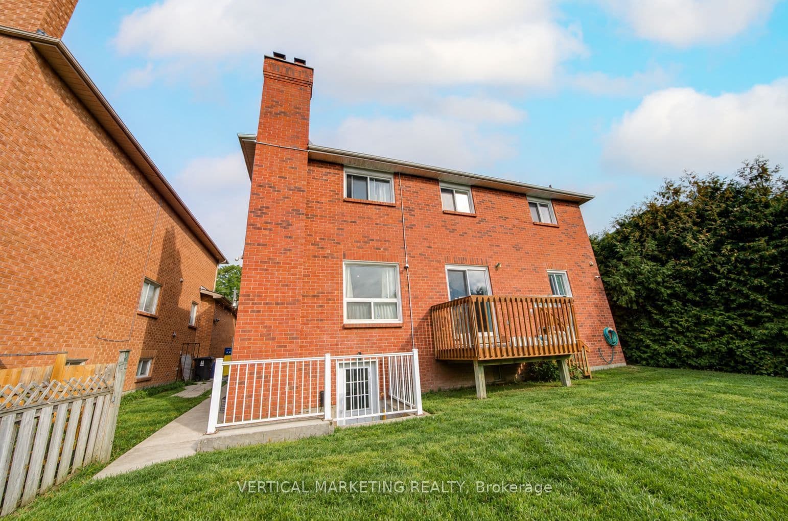 3807 Ellesmere Road, Toronto, ON M1C 1H8