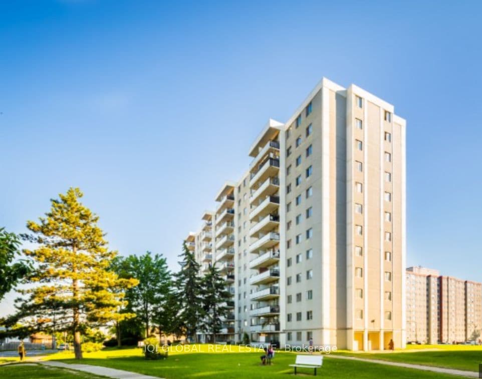 50 Lotherton Pathway S 1115, Toronto, ON M6B 2G8