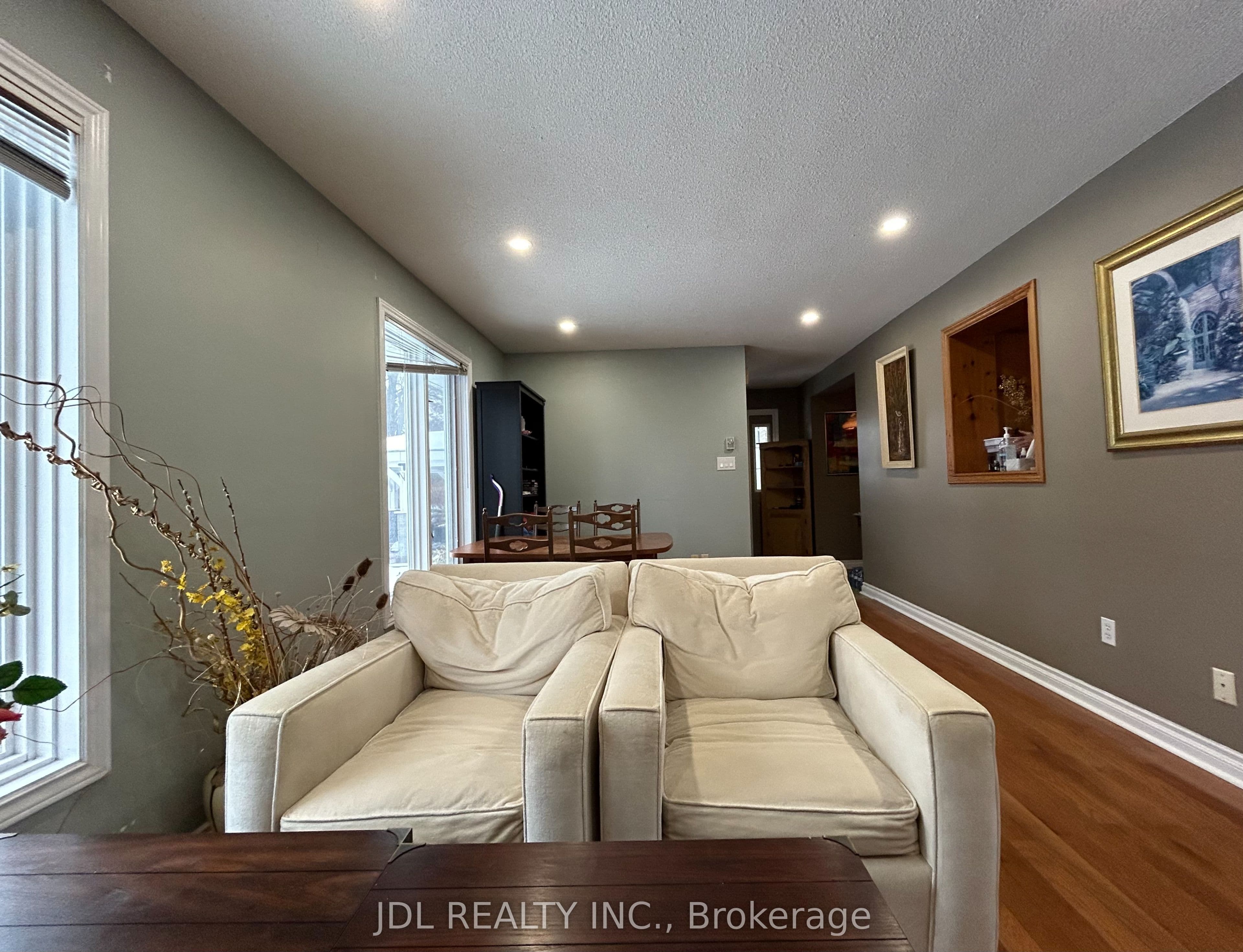 110 Robinson St Street Unit A Main Floor, Markham, ON L3P 1P1