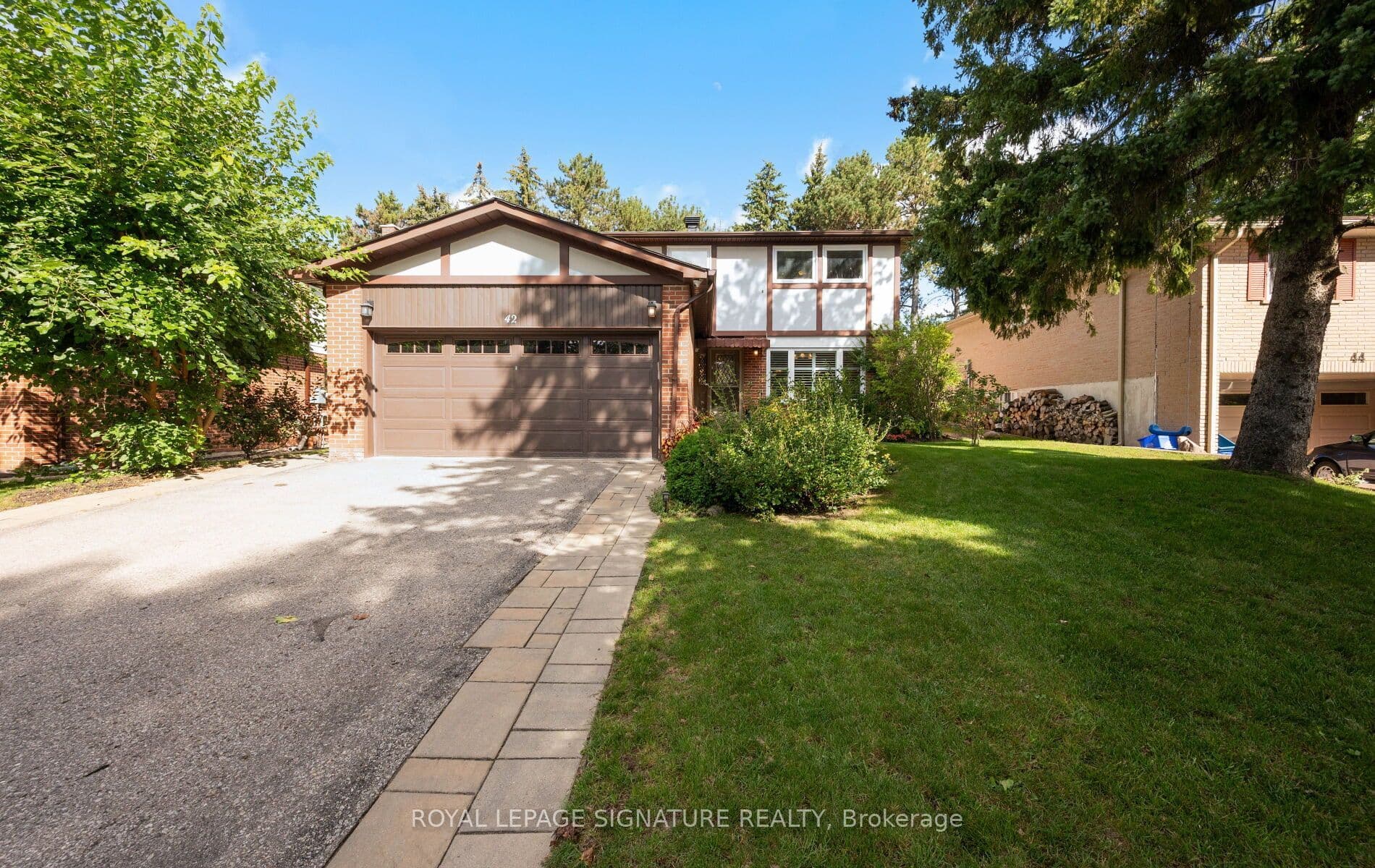 42 Shieldmark Crescent, Markham, ON L3T 3T5