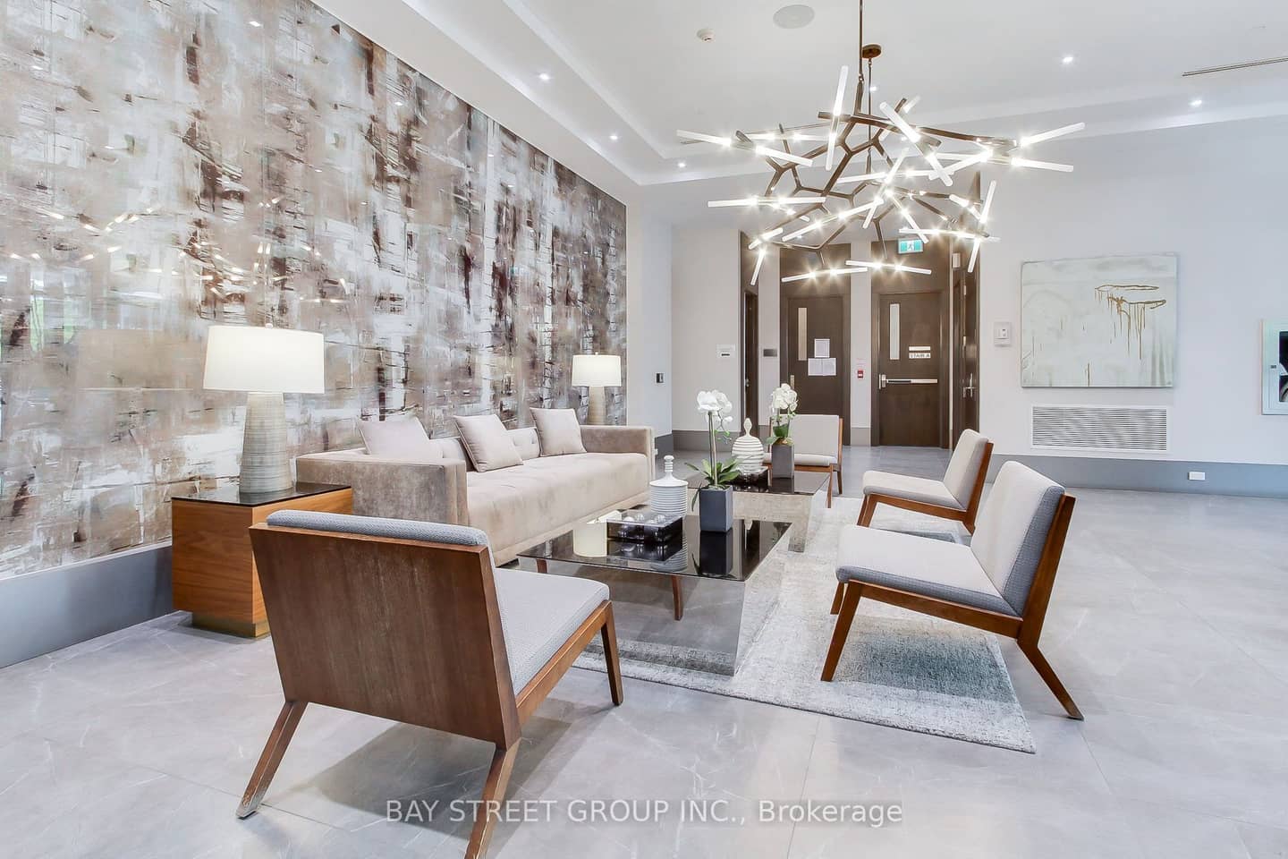 20 Fred Varley Drive 312, Markham, ON L3R 1S4