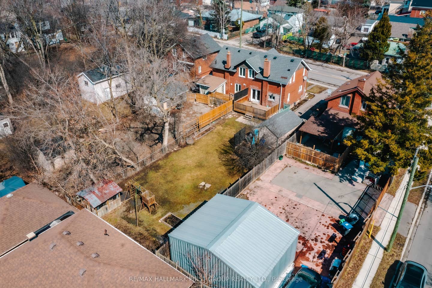 7 Mcmurchy Avenue S, Brampton, ON L6Y 1Y1
