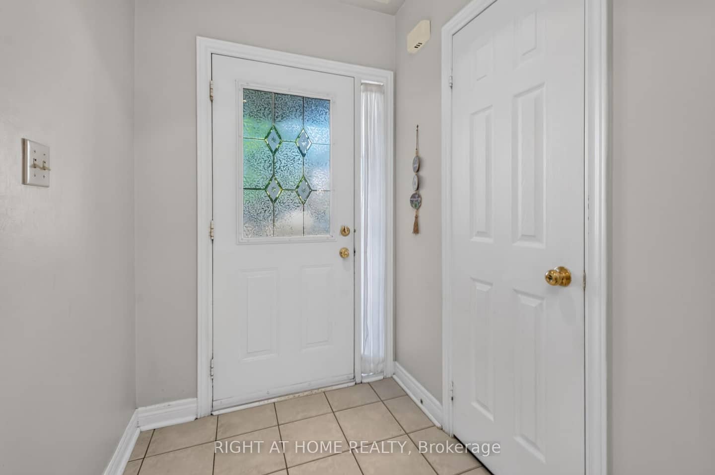 71 Pottery Place, Vaughan, ON L4L 9H2