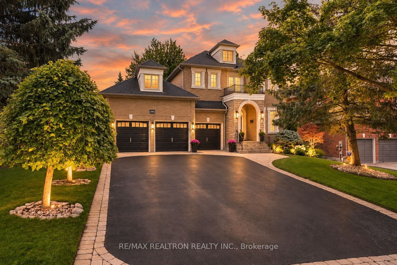 1006 Northern Prospect Crescent, Newmarket, ON L3X 1N7