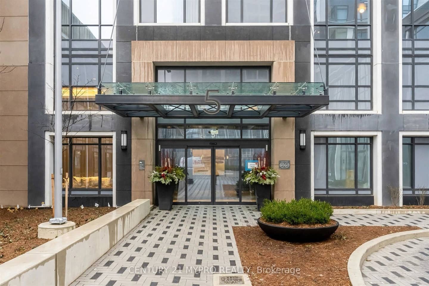 5 Mabelle Avenue 2234, Toronto, ON M9A 0C8