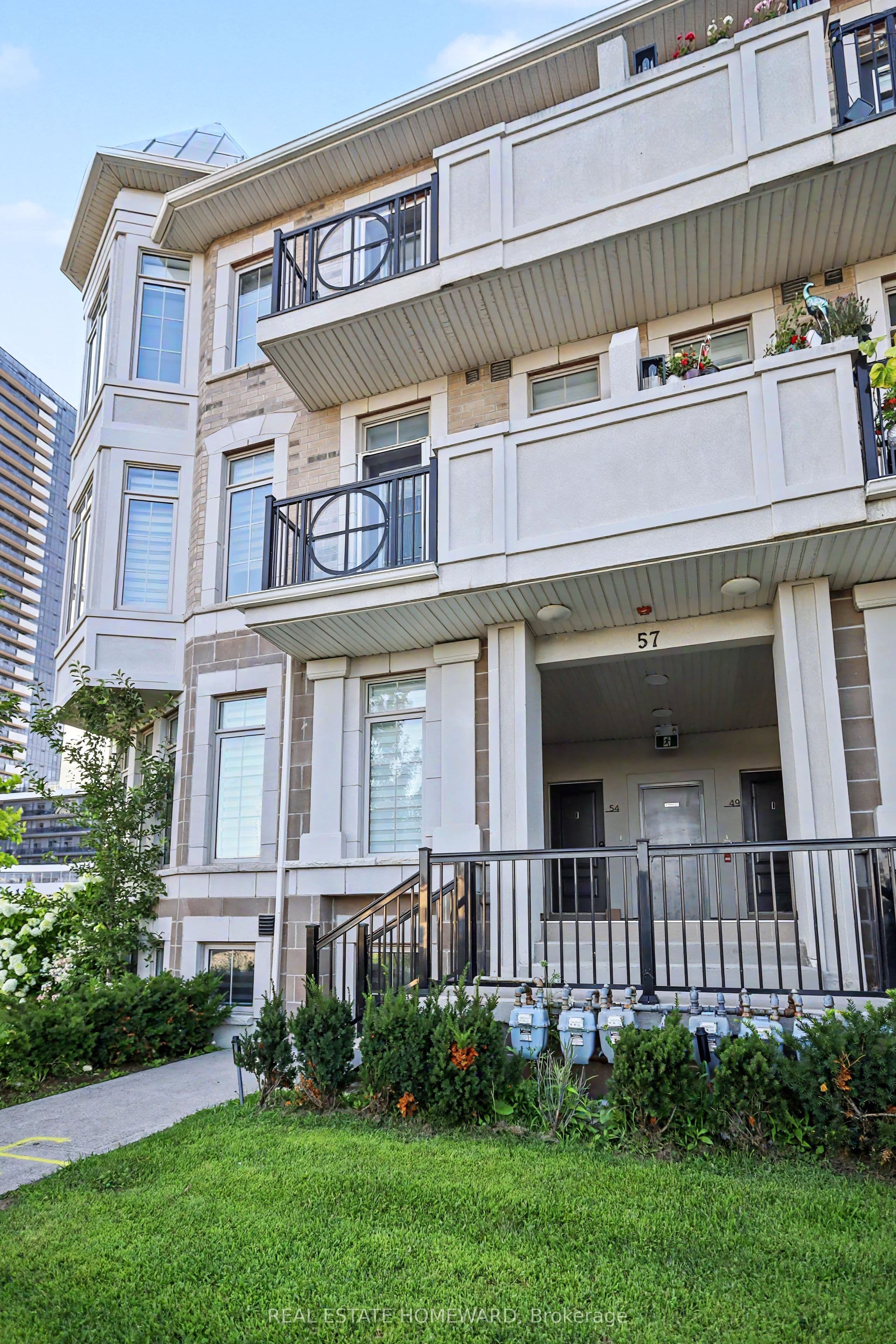 57 Armdale Road 54, Mississauga, ON L4Z 0C7