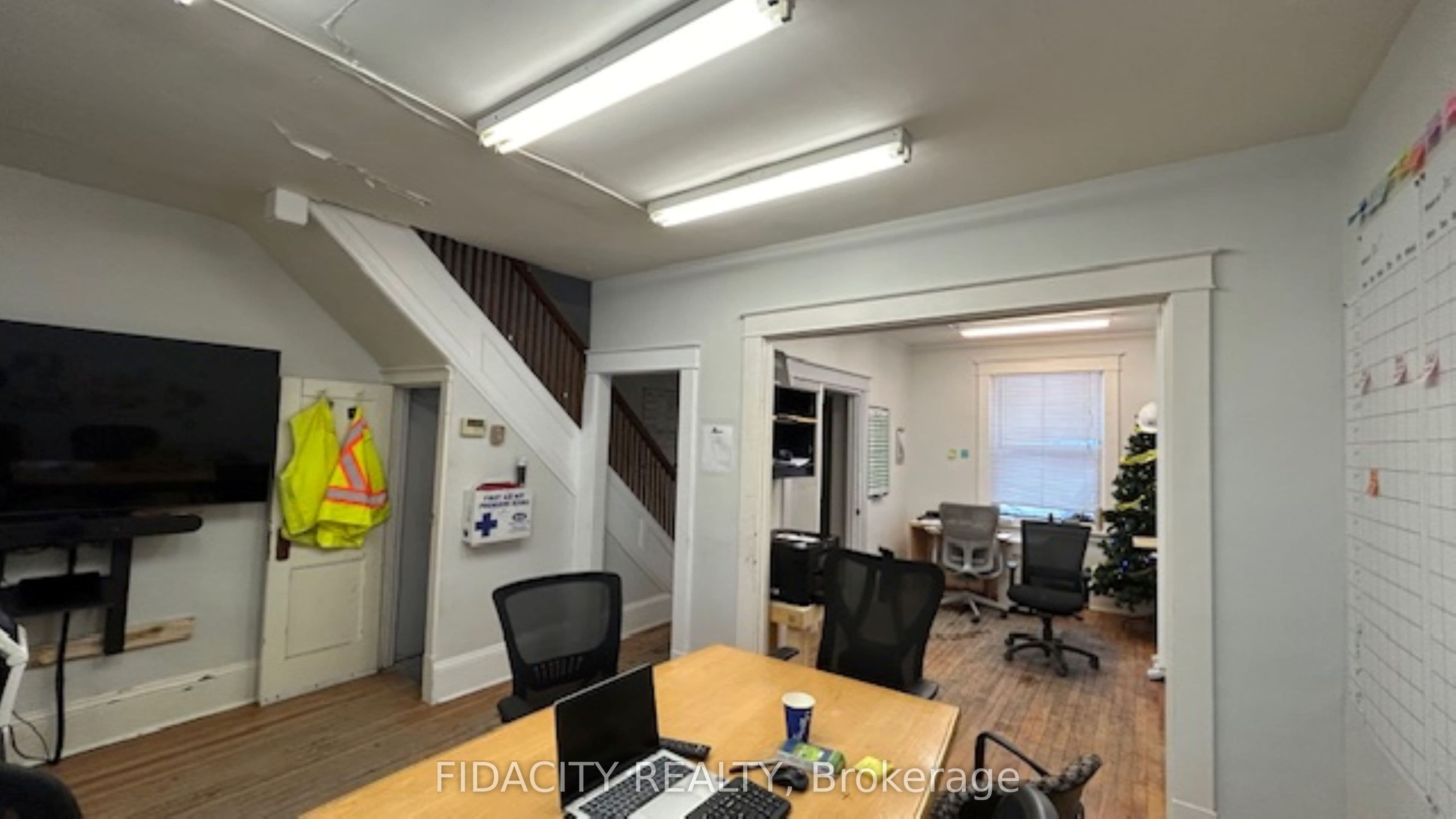 87 Richmond Road, Westboro - Hampton Park, ON K1Z 6V8