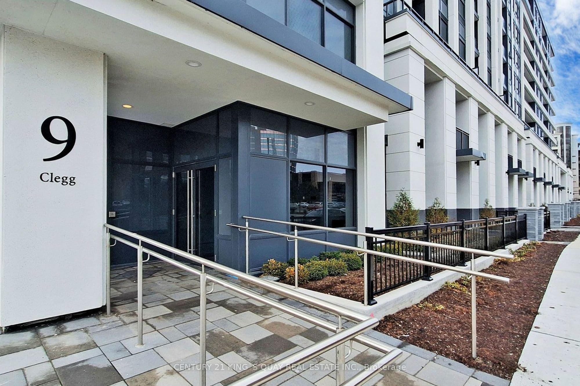 9 Clegg Road 1607, Markham, ON L6G 0H3