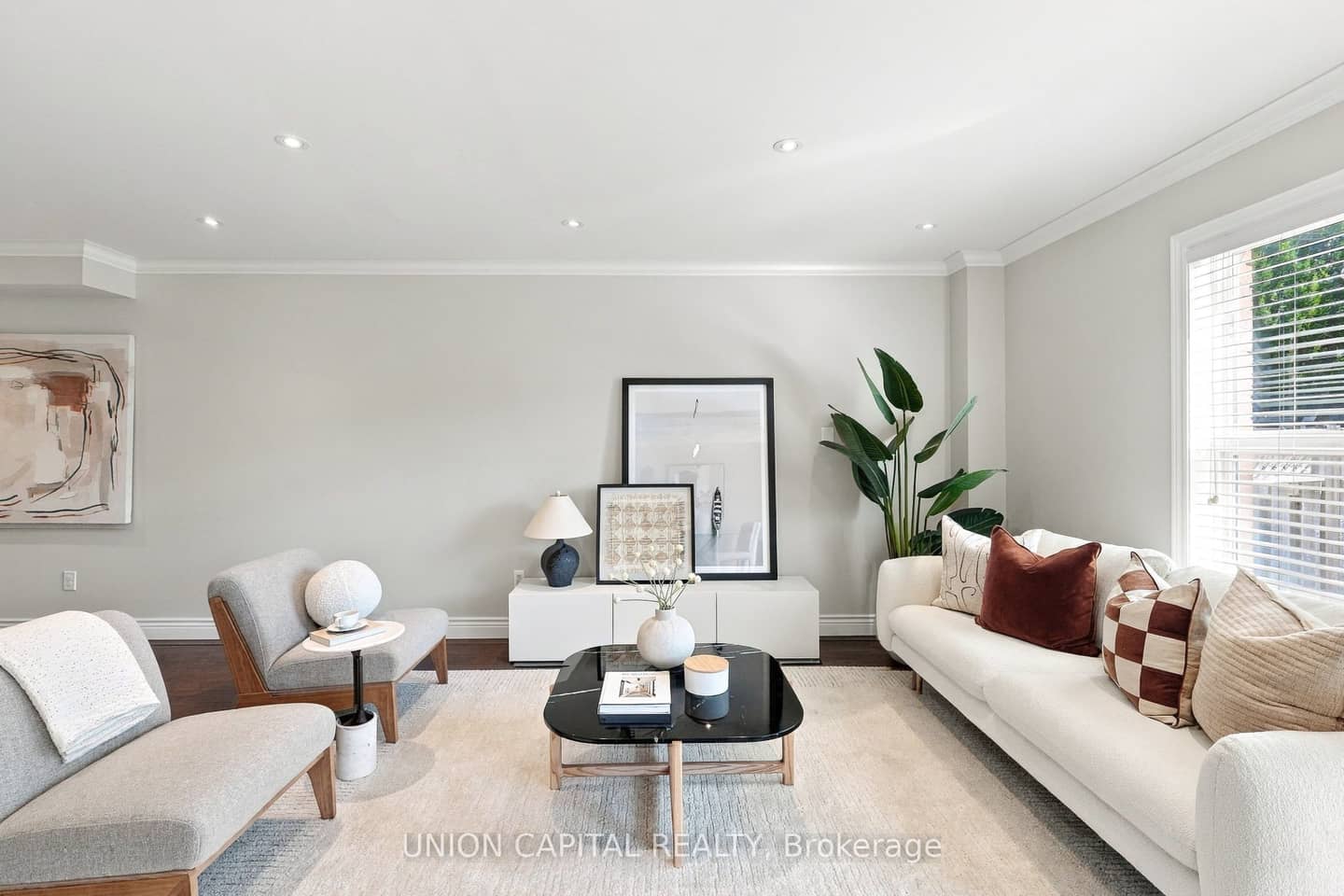 126 Matteo David Drive, Richmond Hill, ON L4S 2S6