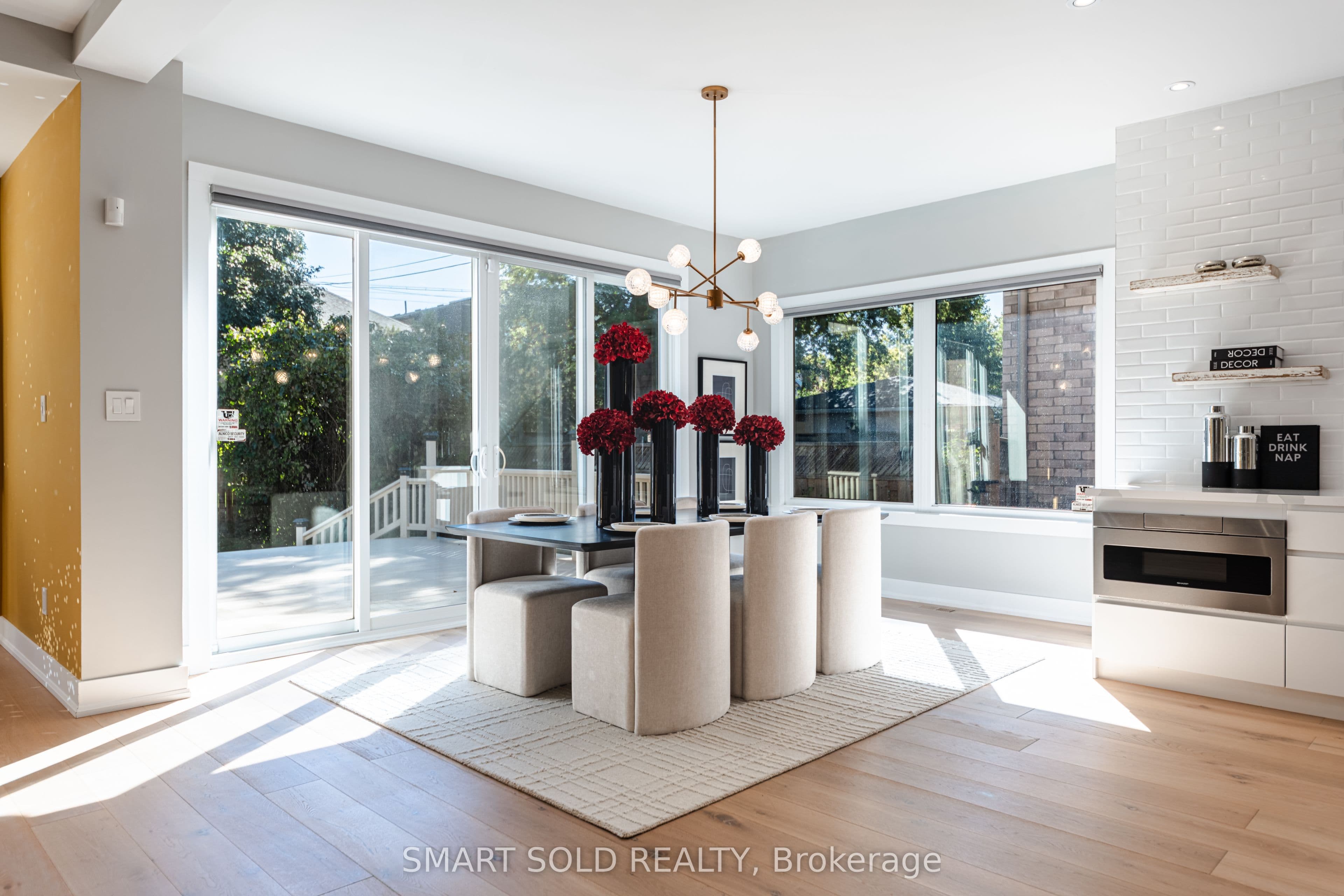 231 Hounslow Avenue, Toronto, ON M2N 2B5