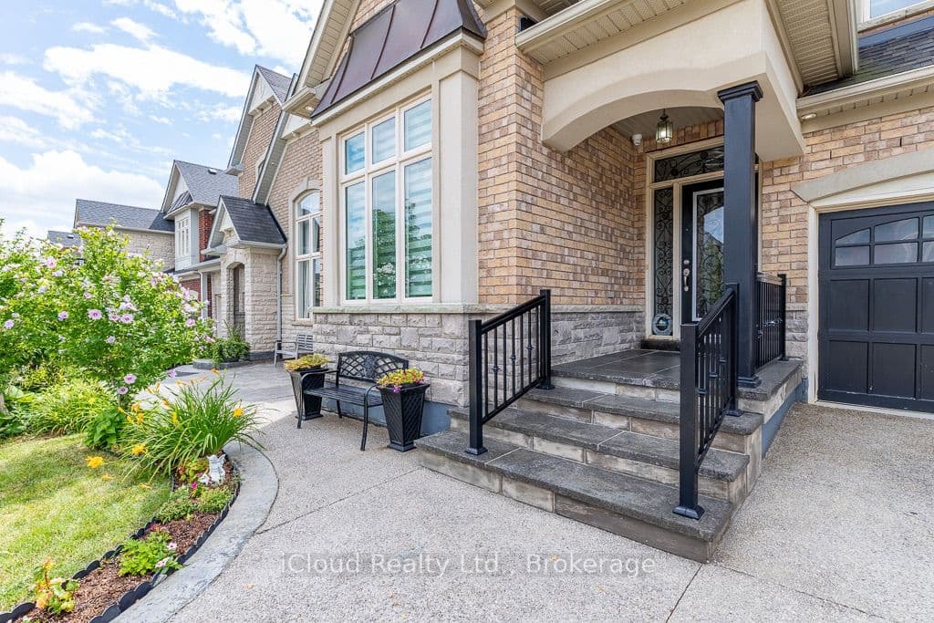 3340 Ferris Street, Burlington, ON L7M 0J8