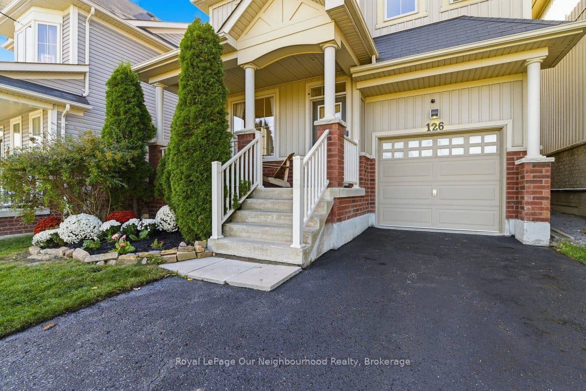 126 Ted Miller Crescent, Clarington, ON L1C 0L7
