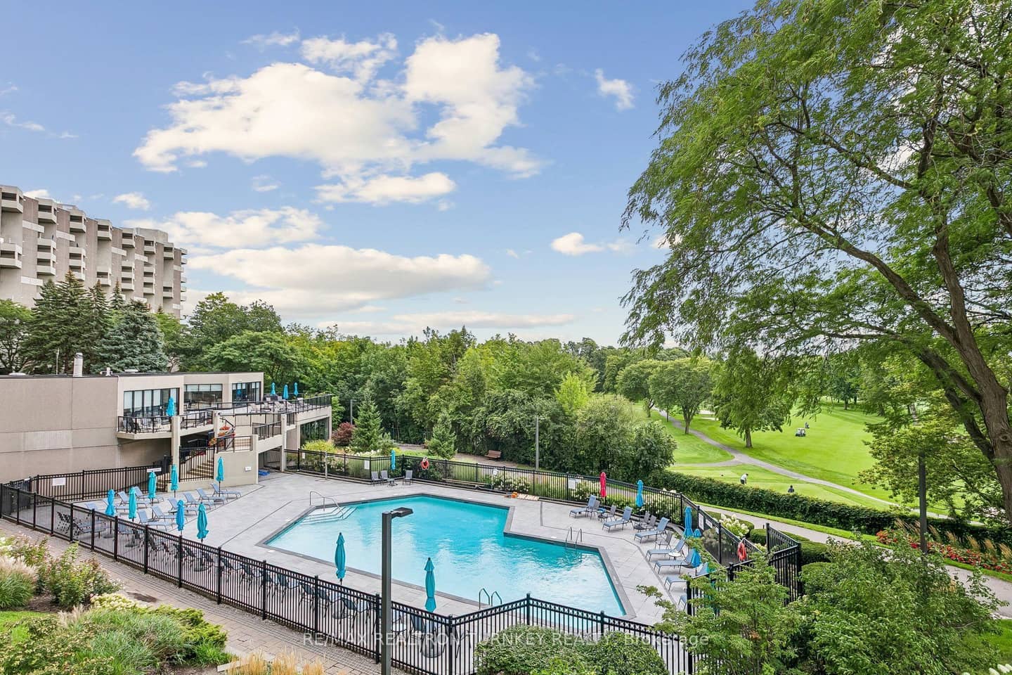 296 Mill Road A12, Toronto, ON M9C 4X8