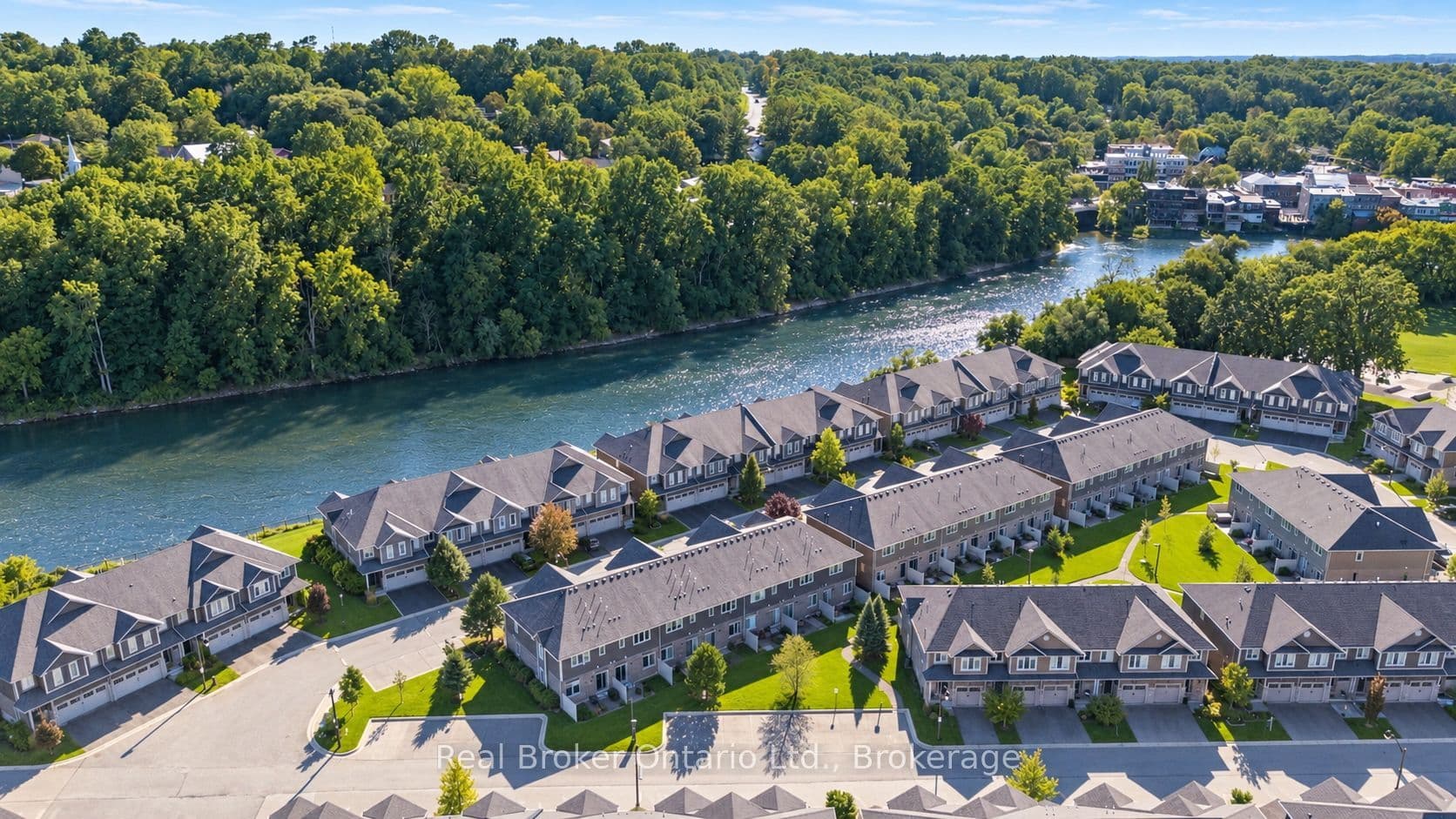 80 Willow Street 11, Brant, ON N3L 2K6