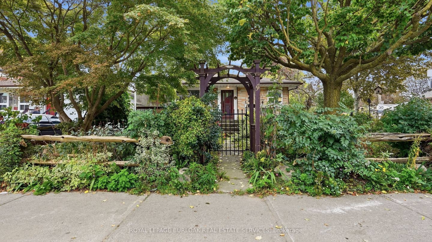 57 Lambton Avenue, Toronto, ON M6N 2S3
