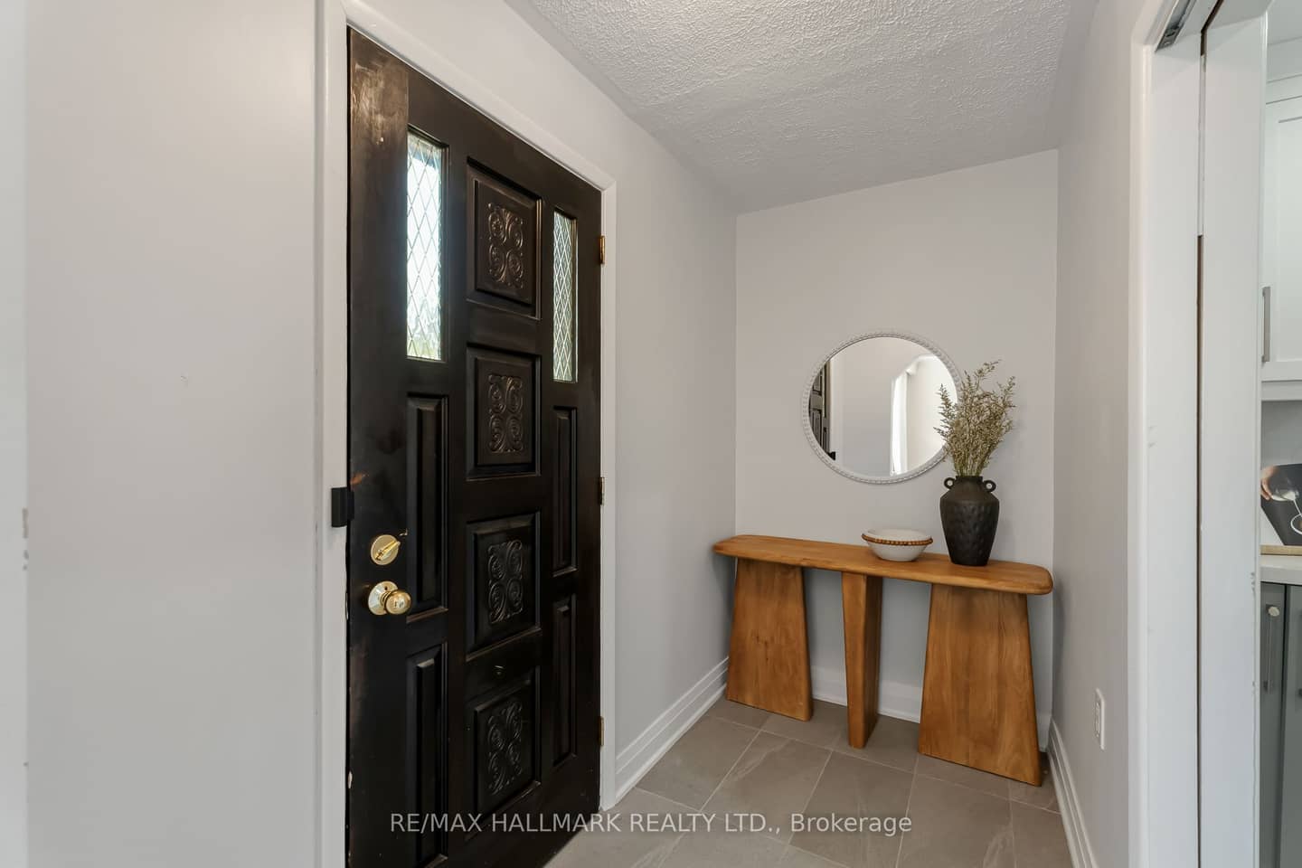 3 Armada Court, Toronto, ON M1G 1W9