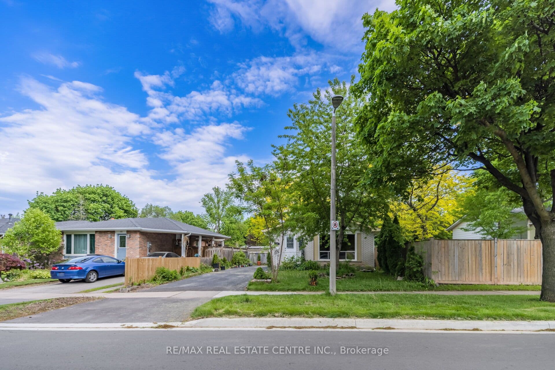 126 Culham Street (Main), Oakville, ON L6H 1G5