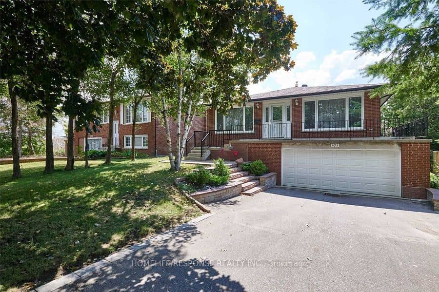 787 SHEPPARD Avenue, Pickering, ON L1V 1G4