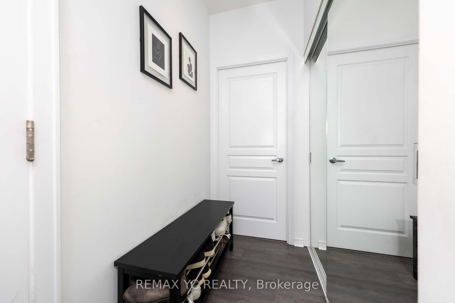 352 Front Street W PH09, Toronto, ON M5V 0K3