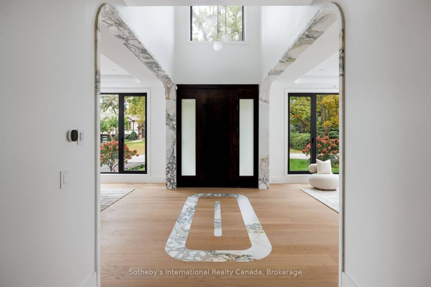 123 Tavistock Square, Oakville, ON L6K 2V1