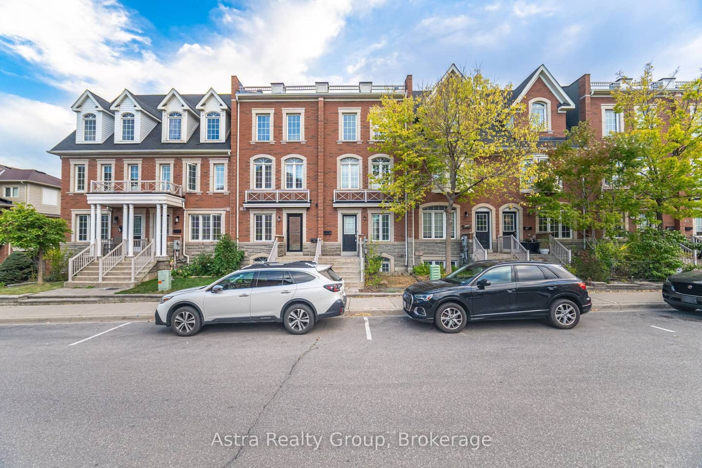 12 Odoardo Di Santo Circle, Toronto, ON M3L 0E7