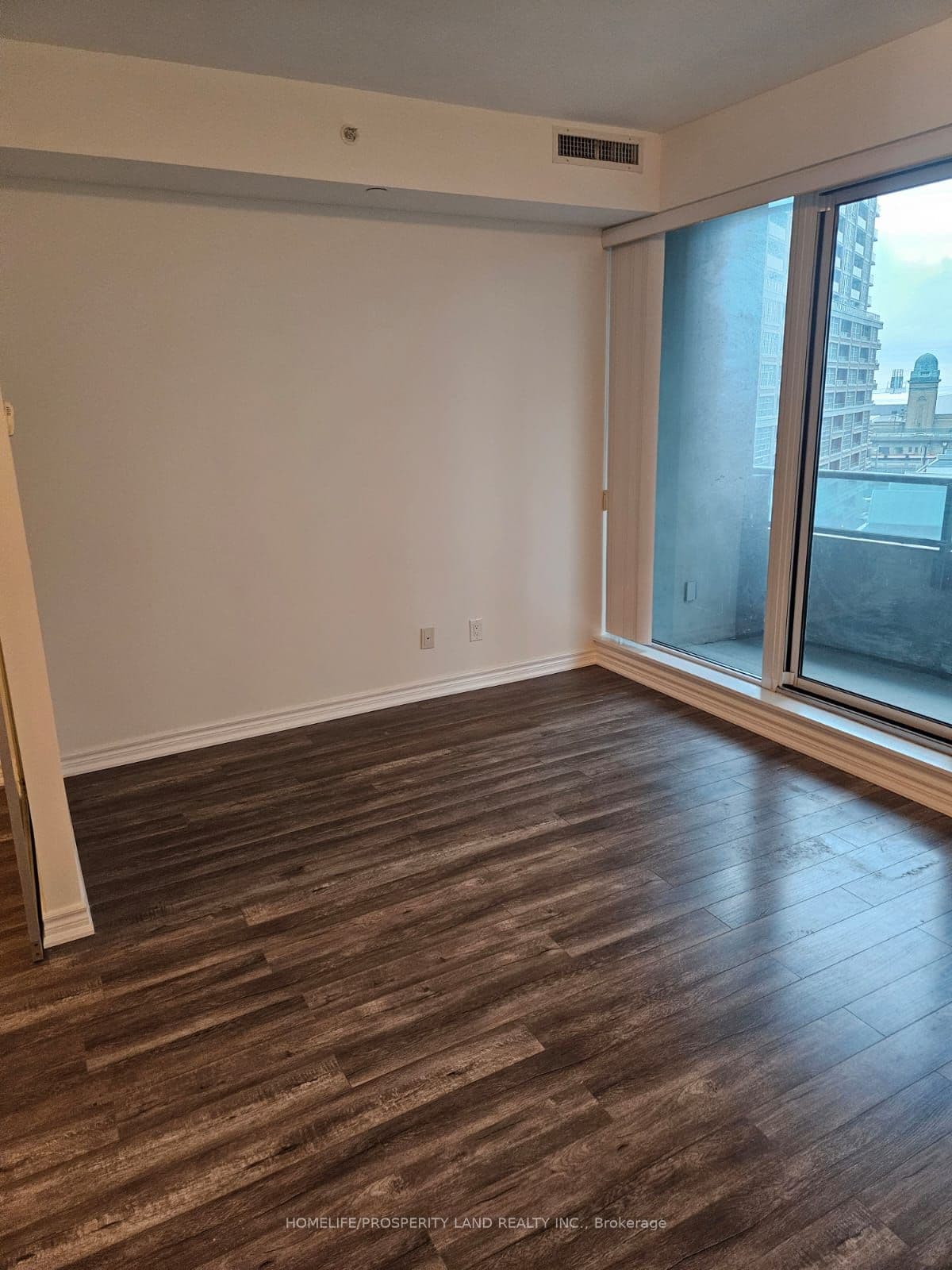 150 East Liberty Street 610, Toronto, ON M6K 3R5