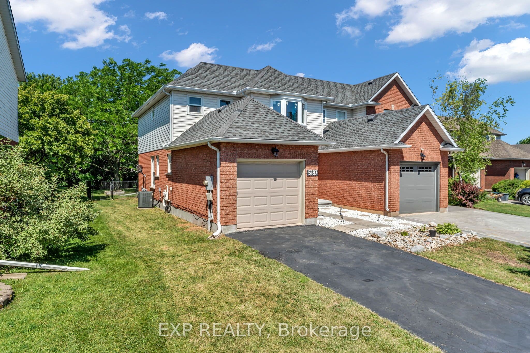 5187 Mulberry Drive, Lincoln, ON L3J 0J6