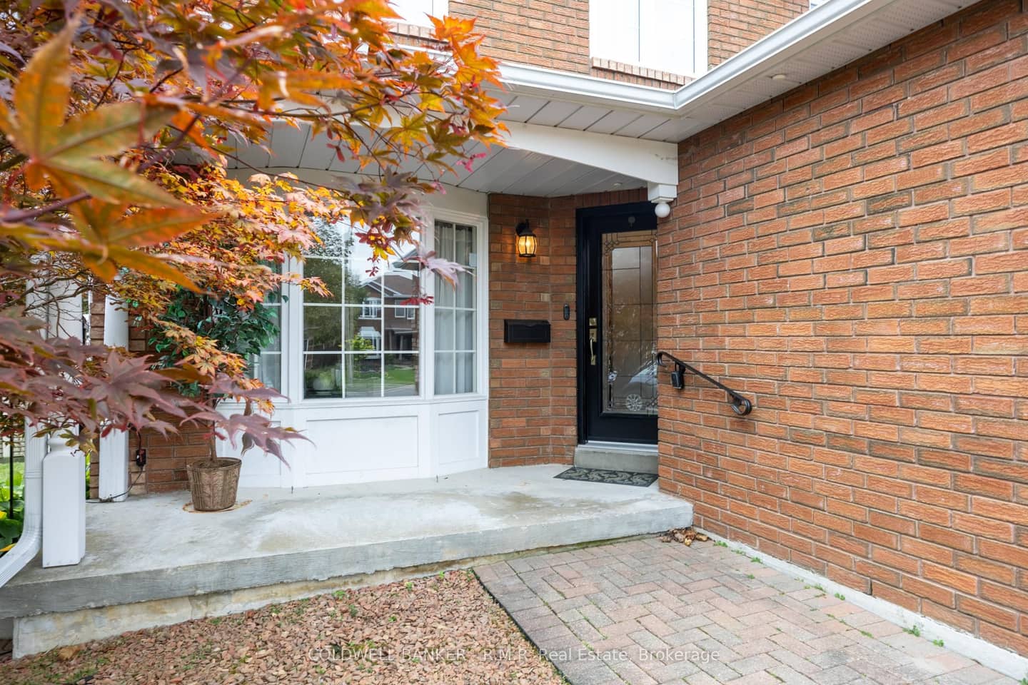 1090 Thimbleberry Circle, Oshawa, ON L1K 2H2