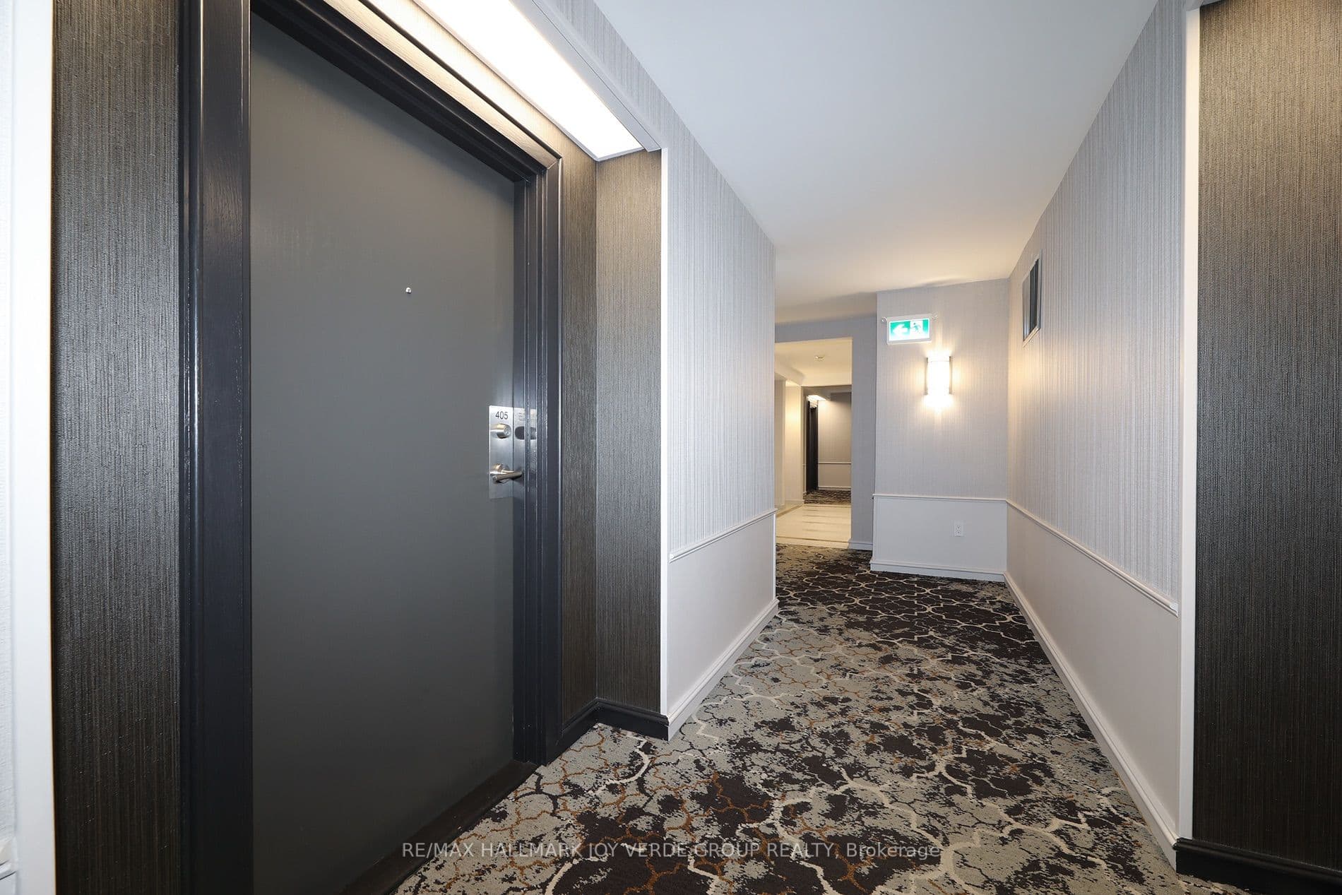 5 Kenneth Avenue 405, Toronto, ON M2N 6M7