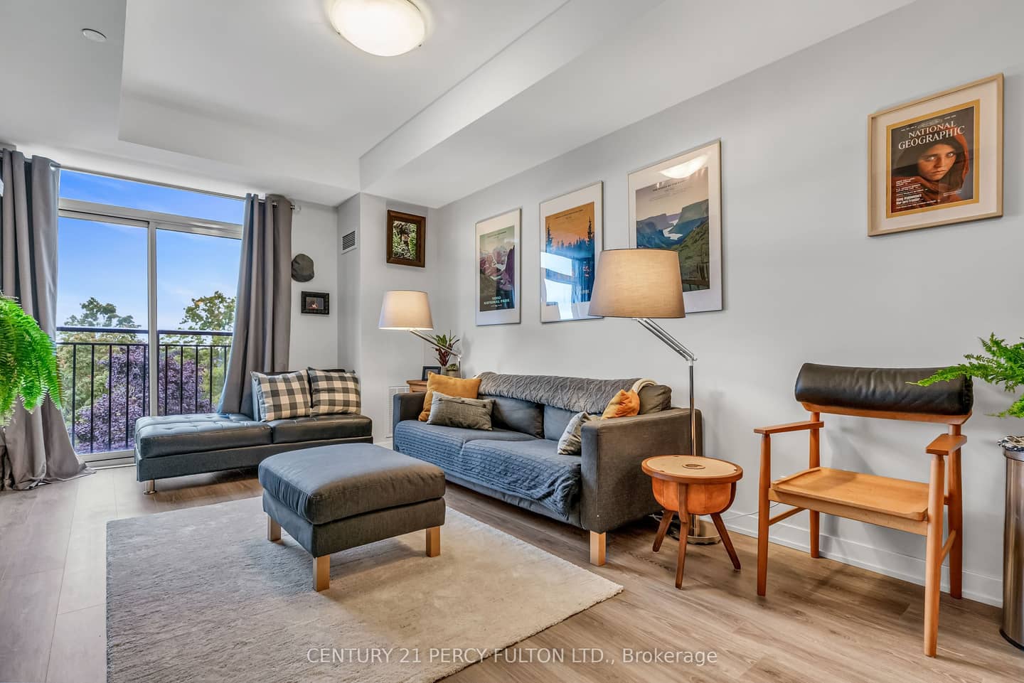 6235 Main Street 417, Whitchurch-Stouffville, ON L4A 4R3