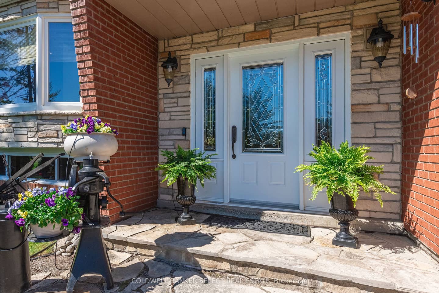 251 Bell Air Drive, Caledon, ON L7E 1Z9