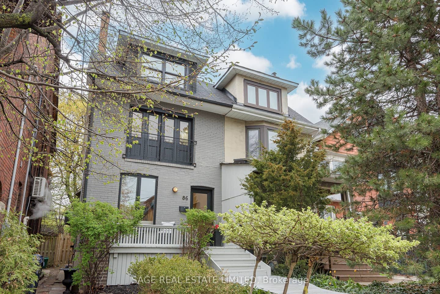 86 Dupont Street, Toronto, ON M5R 1V2