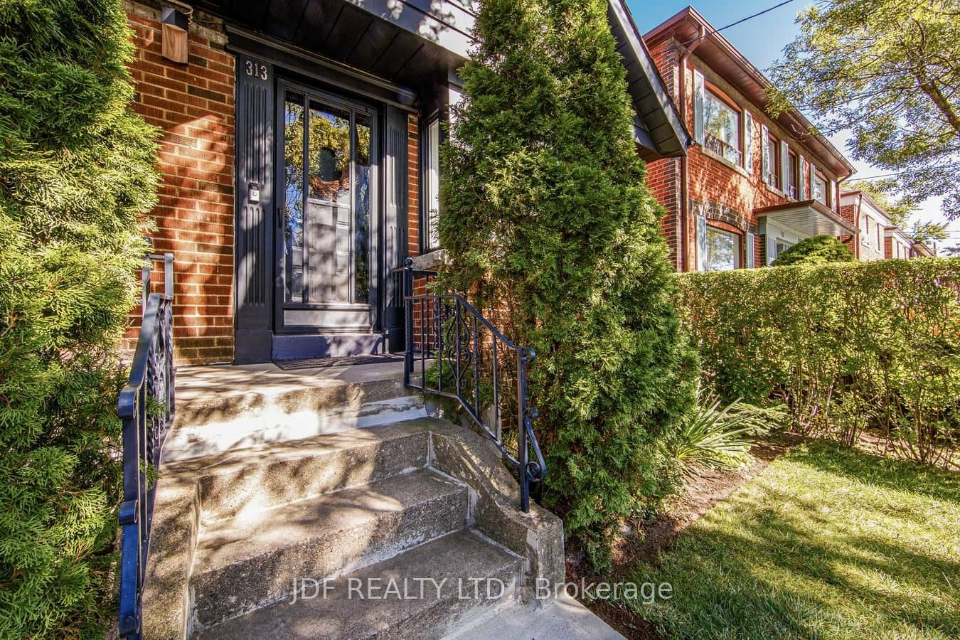 313 Vaughan Road, Toronto, ON M5C 2N5