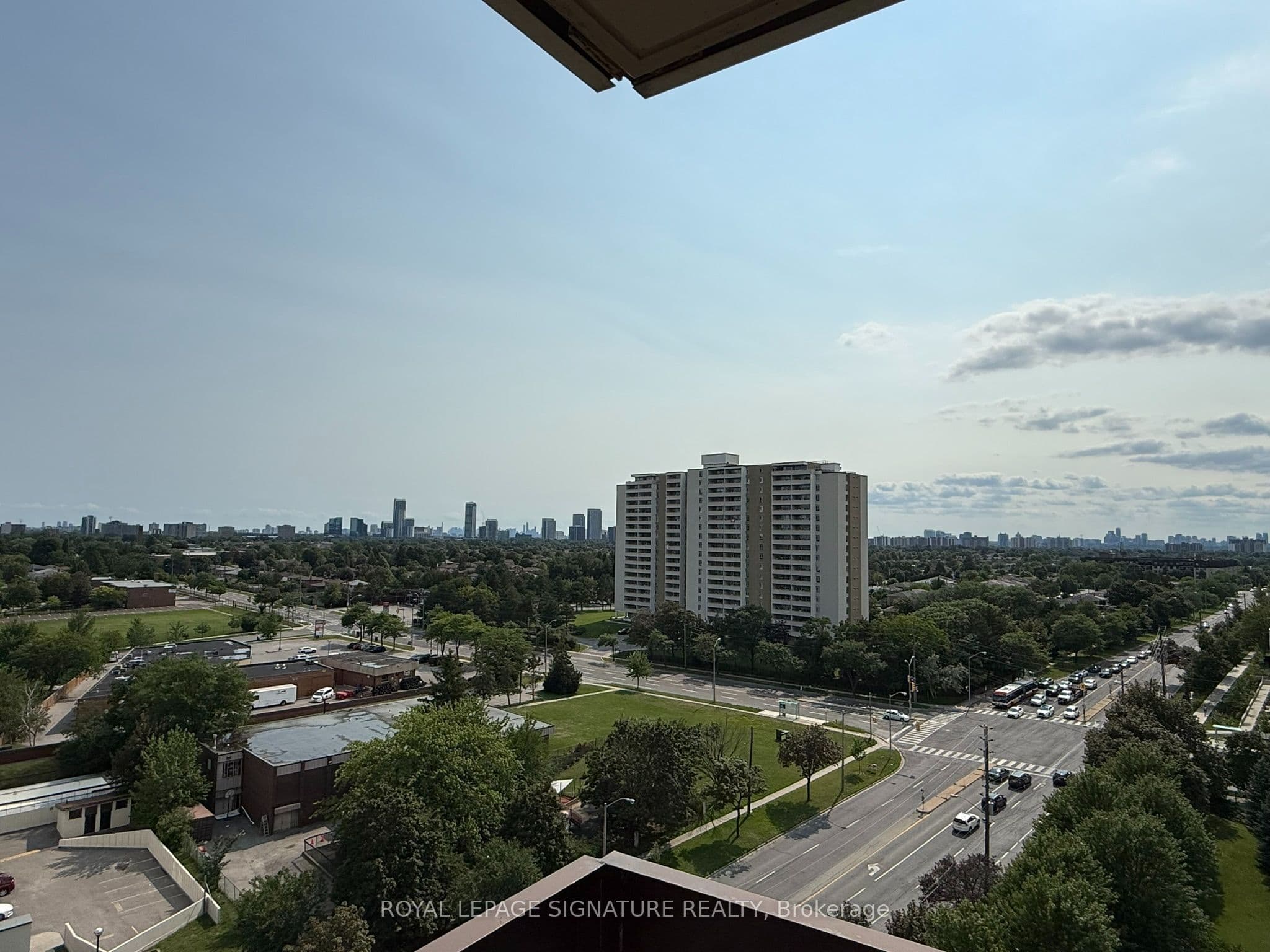 65 Huntingdale Boulevard 1402, Toronto, ON M1W 2P1