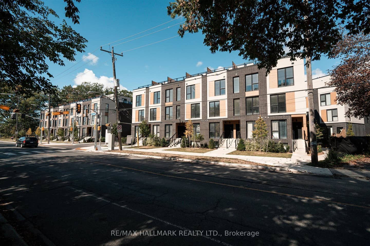 170 Clonmore Drive 13, Toronto, ON M1N 1Y1