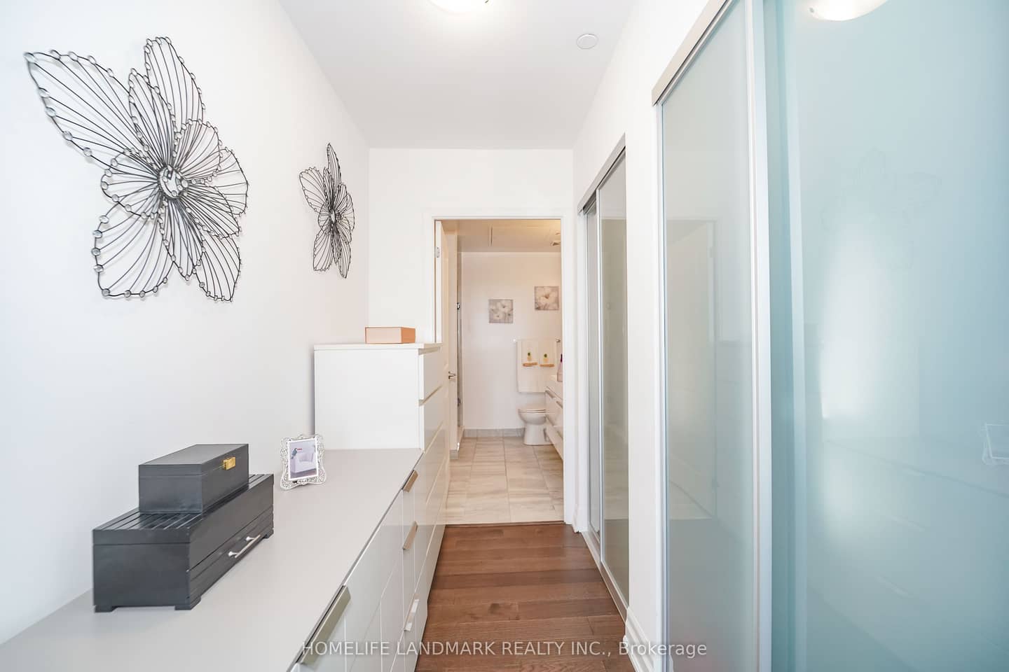 18 Rouge Valley Drive W 105C, Markham, ON L6G 0H1
