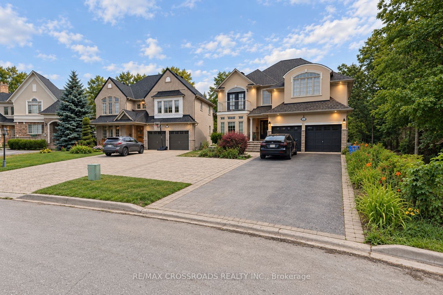 1653 Goldenridge Road, Pickering, ON L1V 7J5