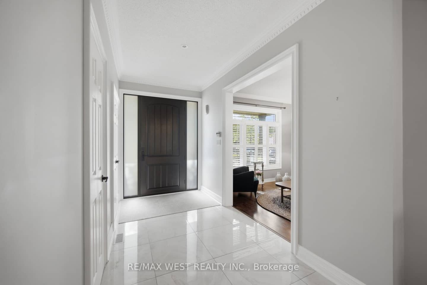 65 Burnhaven Avenue, Vaughan, ON L6A 2P2