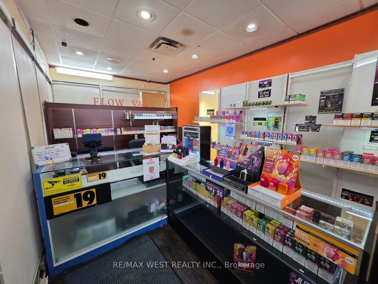 7398 Yonge Street 7d, Vaughan, ON L4J 8J2